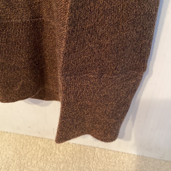 Pursuits Ltd light brown long sleeved Merino wool sweater - Picture 3 of 3